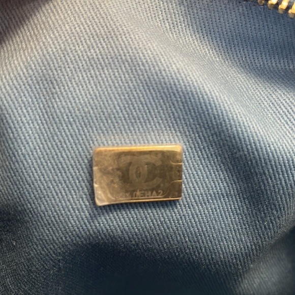 Chanel Denim Printed Destination Chenonceau Bowling Bag - Picture 12 of 15